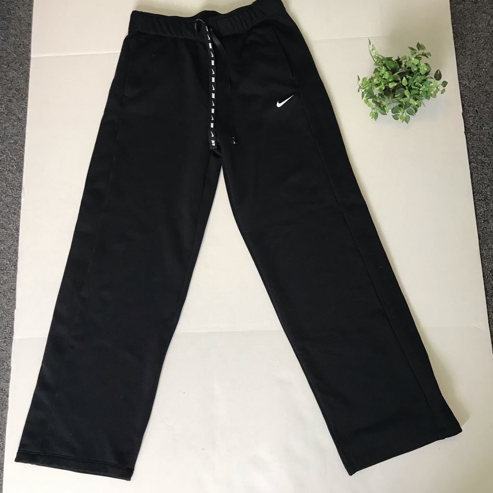 Black Nike Sweatpants 🖤